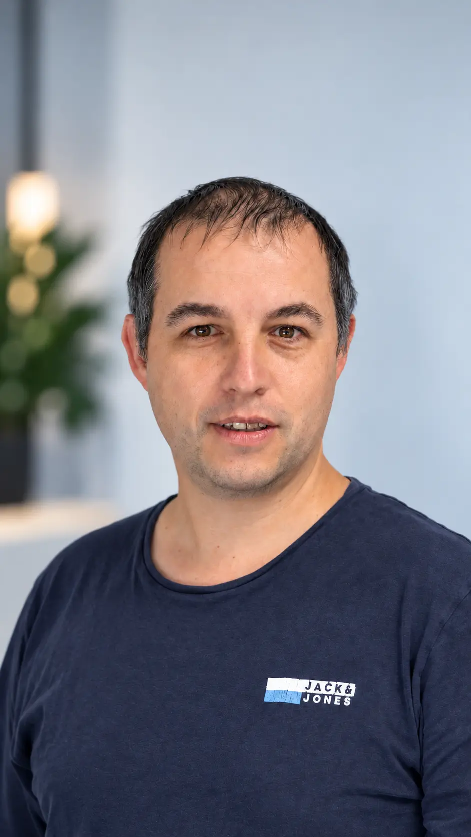 Fabien, Développeur front-end · chat IA & LLM